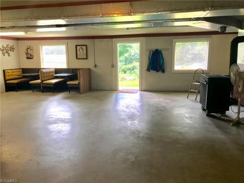 230 Old Us Highway 421, Deep Gap, NC 28618 photo 15
