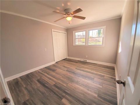 310 Spring St, King, NC 27021 photo 18