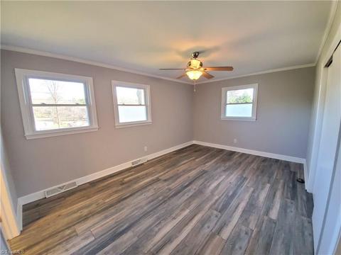 310 Spring St, King, NC 27021 photo 14