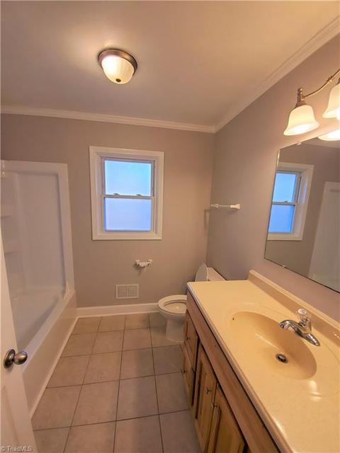 310 Spring St, King, NC 27021 photo 17