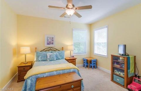 2698 Splitbrooke Dr, High Point, NC 27265 photo 20