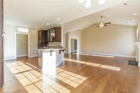 2247 Iris Dr, Haw River, NC 27258 photo 8