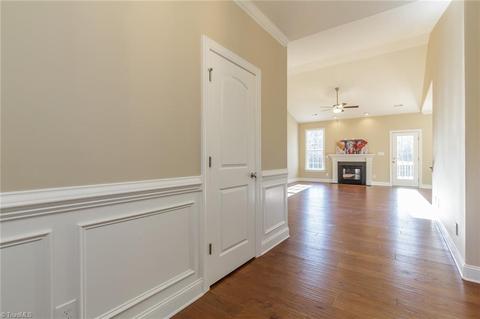 2247 Iris Dr, Haw River, NC 27258 photo 3