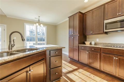 2247 Iris Dr, Haw River, NC 27258 photo 10