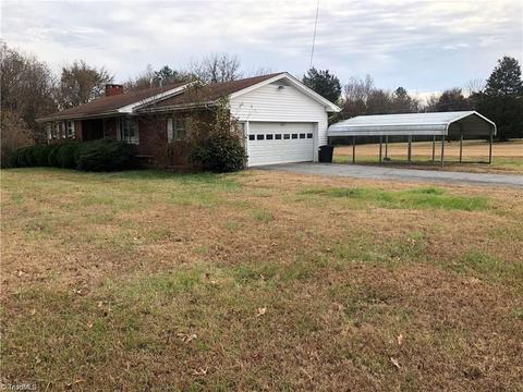 5345 Braxton Craven Rd, Trinity, NC 27370 photo 3