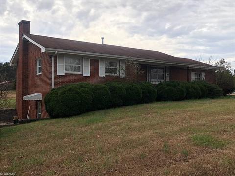 5345 Braxton Craven Rd, Trinity, NC 27370 photo 1