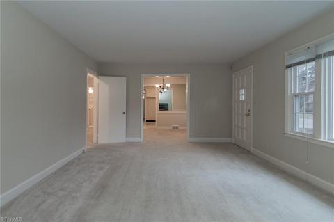 416 Rockspring Rd, High Point, NC 27262 photo 17