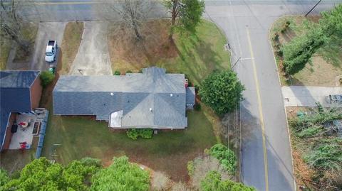 416 Rockspring Rd, High Point, NC 27262 photo 6