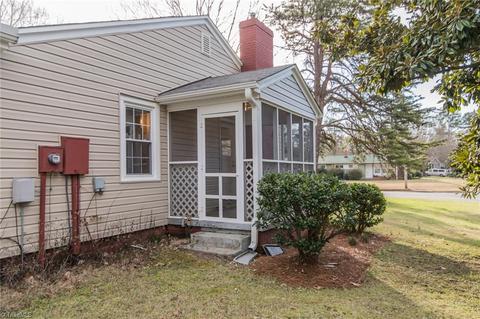 416 Rockspring Rd, High Point, NC 27262 photo 28