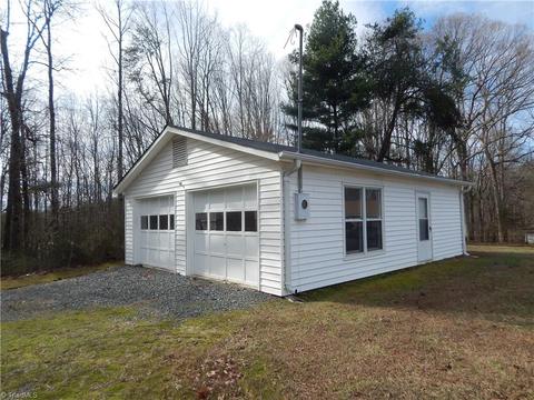 232 Greystone Dr, King, NC 27021 photo 15