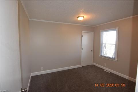 188 Old Forge Rd, Pilot Mountain, NC 27041 photo 7
