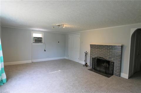 302 Windley St, High Point, NC 27260 photo 2
