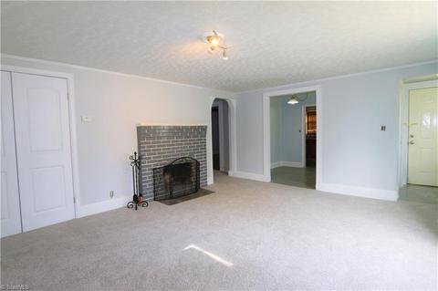 302 Windley St, High Point, NC 27260 photo 4