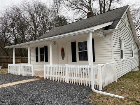 129 Royal Rd, Eden, NC 27288 photo 1
