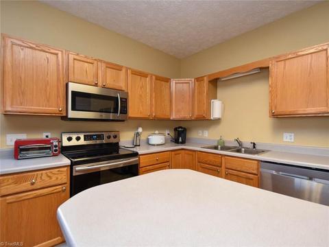8025 Peak Rd, Clemmons, NC 27012 photo 15