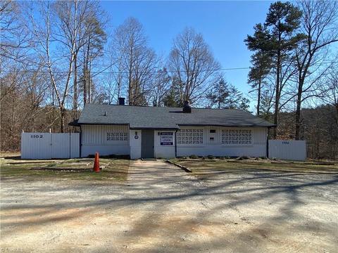 1102 Penny Rd, High Point, NC 27265 photo 1