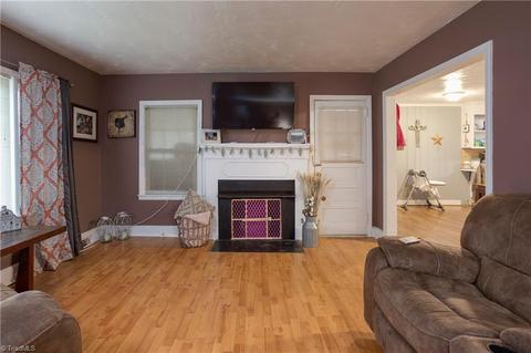 625 Trindale Rd, Trinity, NC 27370 photo 6
