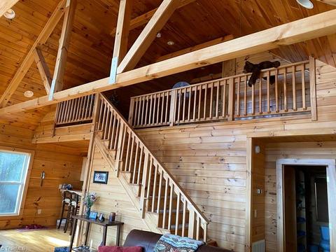 2103 Buck Mountain Rd, Purlear, NC 28665 photo 9