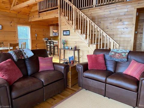 2103 Buck Mountain Rd, Purlear, NC 28665 photo 12