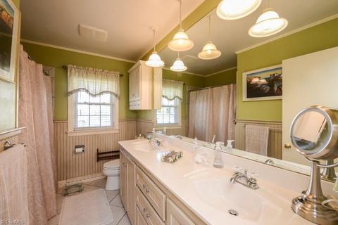 809 Sunset Dr, High Point, NC 27262 photo 25