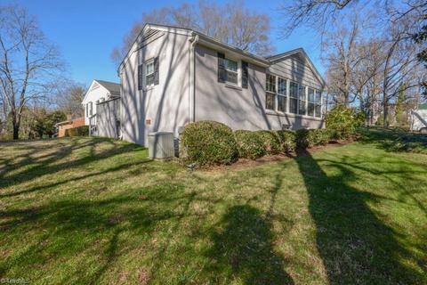 809 Sunset Dr, High Point, NC 27262 photo 2