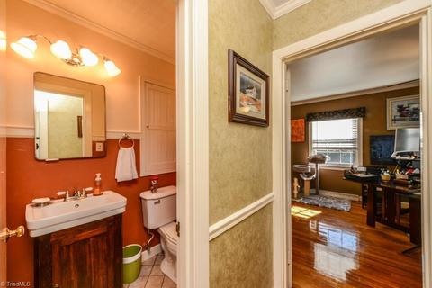 809 Sunset Dr, High Point, NC 27262 photo 27