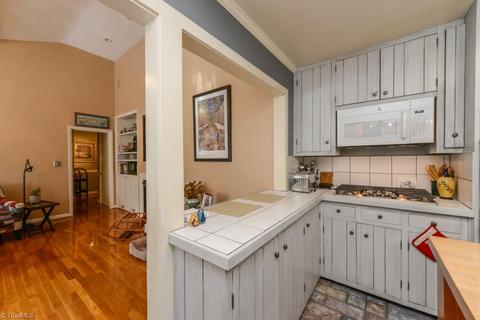 809 Sunset Dr, High Point, NC 27262 photo 19