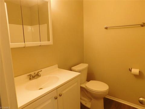 126 Cascade Ct, King, NC 27021 photo 21