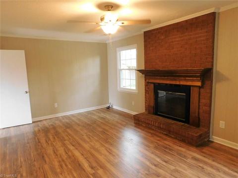 126 Cascade Ct, King, NC 27021 photo 14