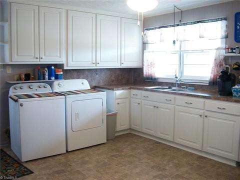 706 Summit Rd, Eden, NC 27288 photo 15