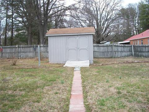 706 Summit Rd, Eden, NC 27288 photo 11