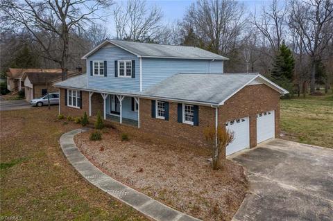 3936 Creekview Dr, Trinity, NC 27370 photo 1