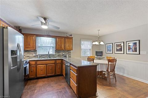 3936 Creekview Dr, Trinity, NC 27370 photo 14