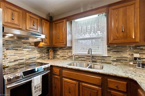 3936 Creekview Dr, Trinity, NC 27370 photo 13