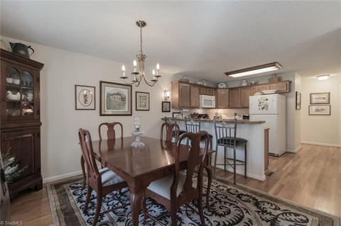 541 E Jackson Road Ext, Mount Airy, NC 27030 photo 9