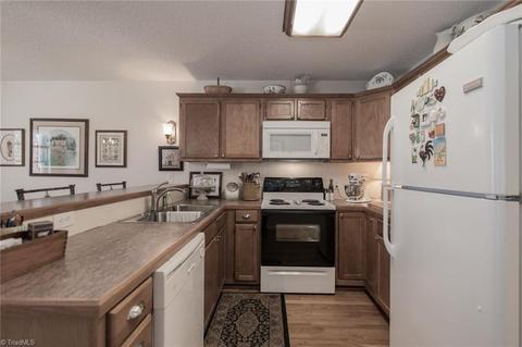541 E Jackson Road Ext, Mount Airy, NC 27030 photo 12