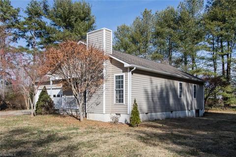 541 E Jackson Road Ext, Mount Airy, NC 27030 photo 25