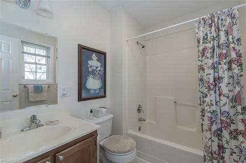 541 E Jackson Road Ext, Mount Airy, NC 27030 photo 18