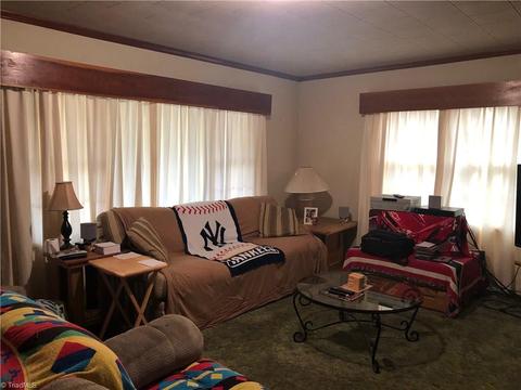 1302 E Pine St, Mount Airy, NC 27030 photo 5
