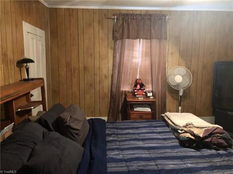 1302 E Pine St, Mount Airy, NC 27030 photo 6