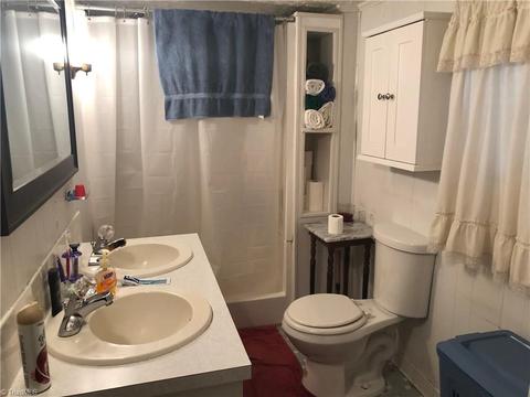 1302 E Pine St, Mount Airy, NC 27030 photo 7