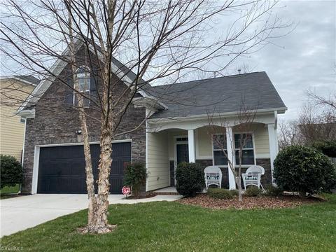 4620 Meadowside Ter, High Point, NC 27265 photo 1