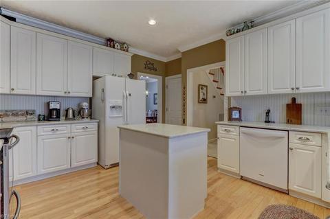 3818 Cole Ave, High Point, NC 27265 photo 9