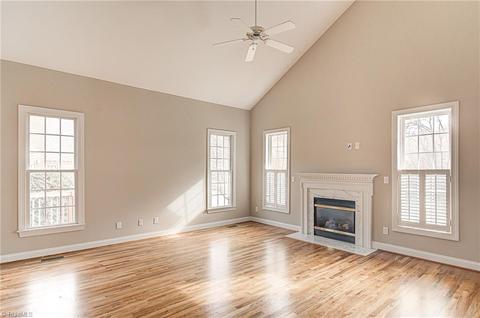 3009 Deercroft Ln, Clemmons, NC 27012 photo 4