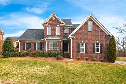 3009 Deercroft Ln, Clemmons, NC 27012 photo 1