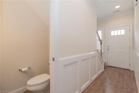 690 Nikyle Cir, High Point, NC 27265 photo 18