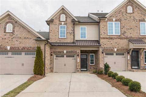 690 Nikyle Cir, High Point, NC 27265 photo 7