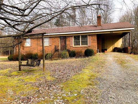 3908 Brown Mountain Rd, Pilot Mountain, NC 27041 photo 21