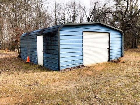3908 Brown Mountain Rd, Pilot Mountain, NC 27041 photo 5