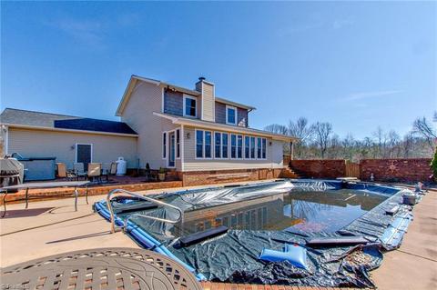39 Single Tree Ln, Thomasville, NC 27360 photo 5